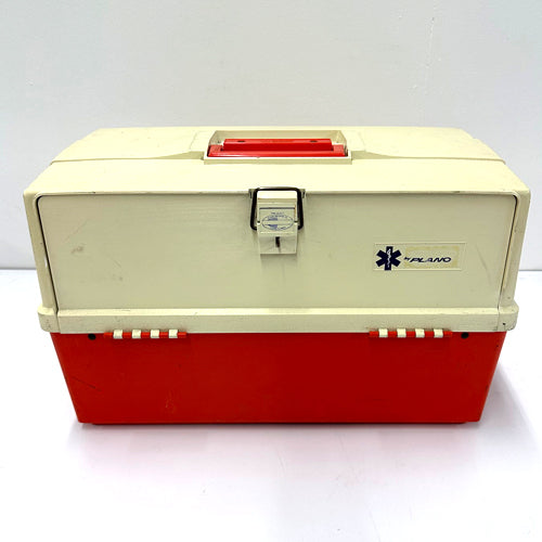PARAMEDIC HARD CASE, Orange/White - Dressed