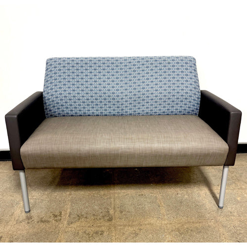 SOFA, BLUE CIRCLE, GREY ARMS, METAL LEGS