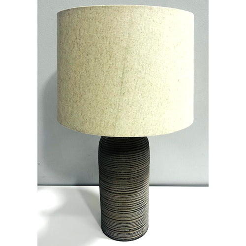 TABLE LAMP Turned cylinder base, w/shade