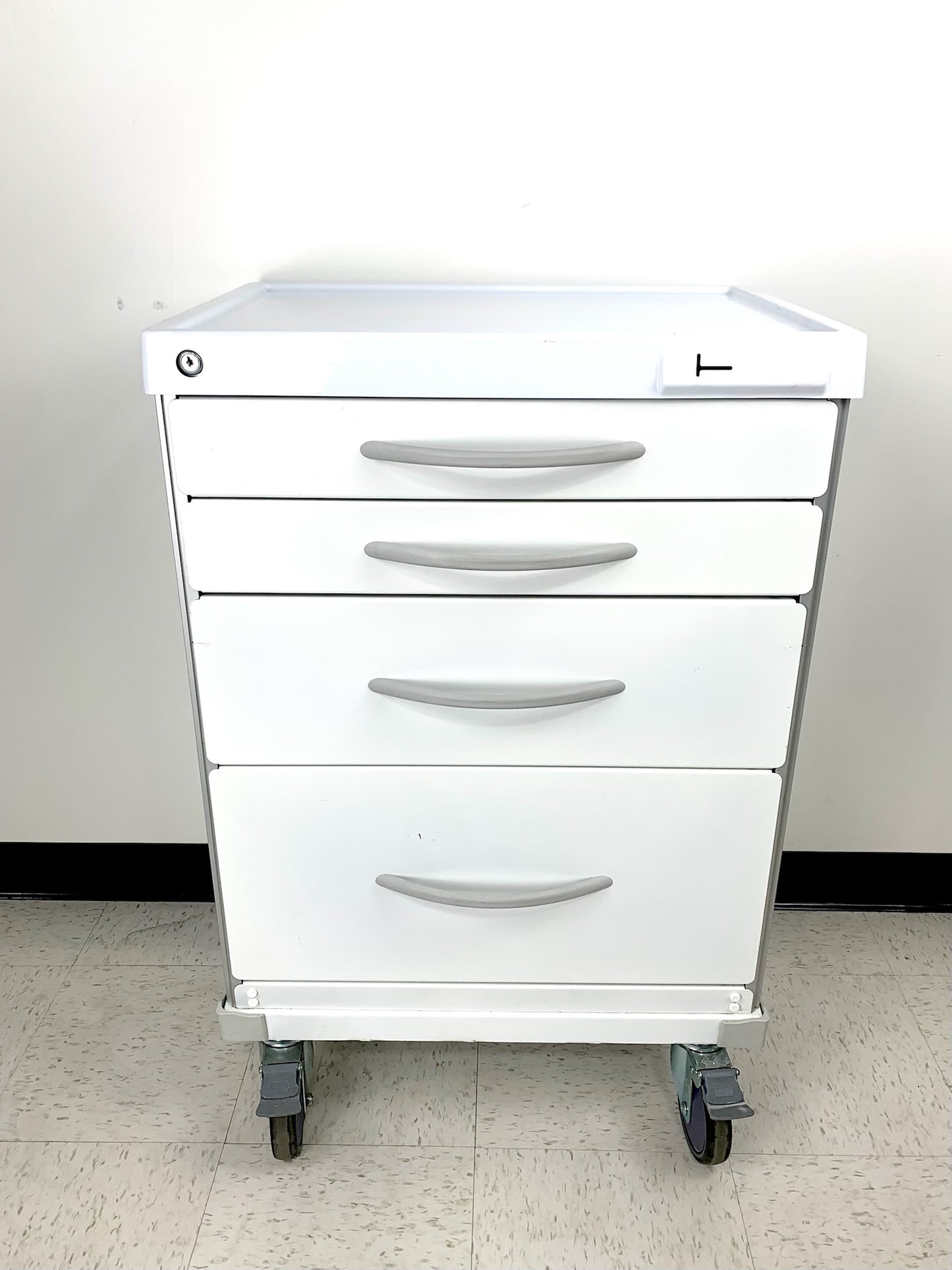 CRASH CART, WHITE