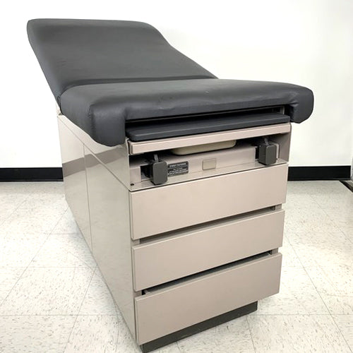 EXAM TABLE, RITTER 104, GREY TOP